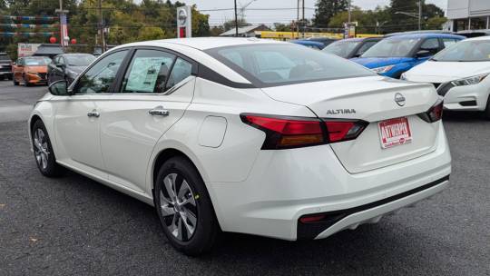 2025 Nissan Altima