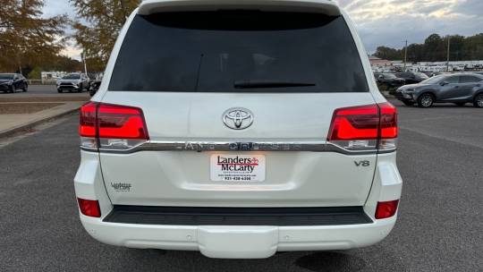 2018 Toyota Land Cruiser