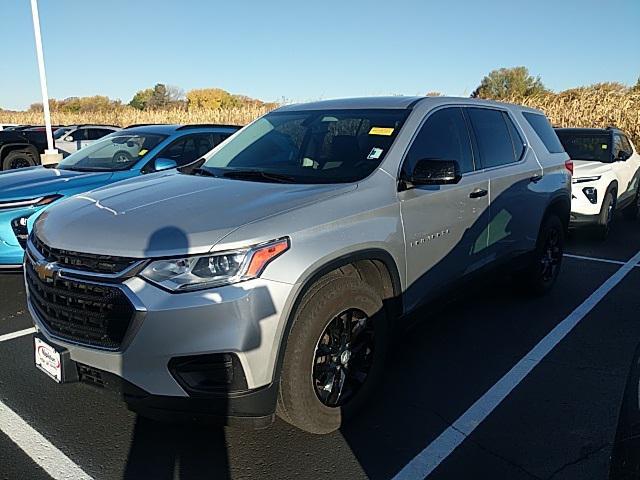 2018 chevrolet traverse ls