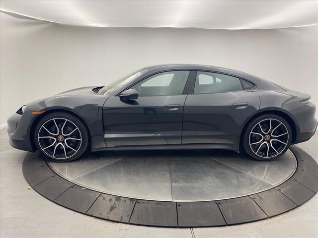 2023 porsche taycan base