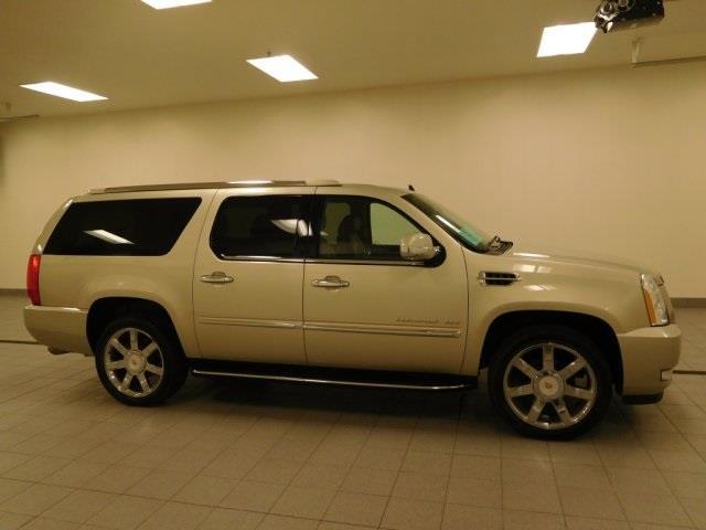 2013 cadillac escalade esv luxury awd luxury 4dr suv for sale in jolly acres, south dakota