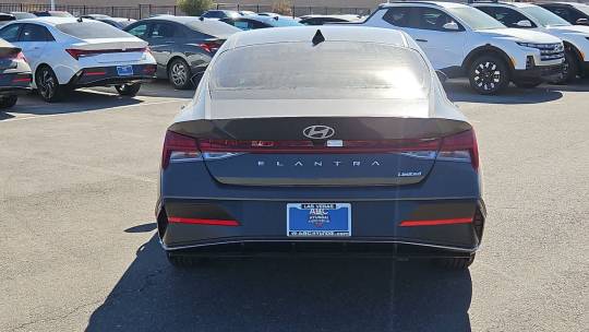2025 Hyundai Elantra
