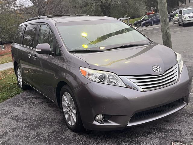 2014 toyota sienna limited