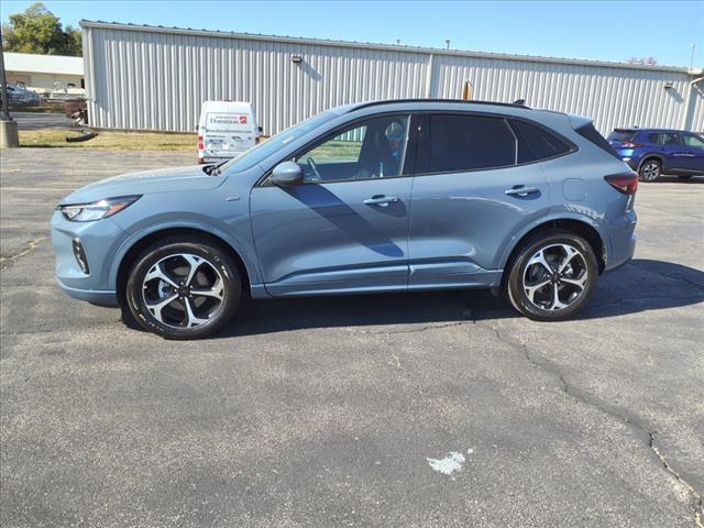 2024 ford escape st-line select