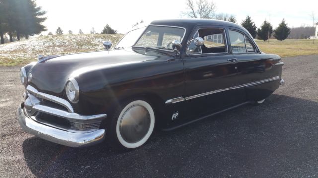 1950 ford custom 2 door flat head v8 manual transmisison