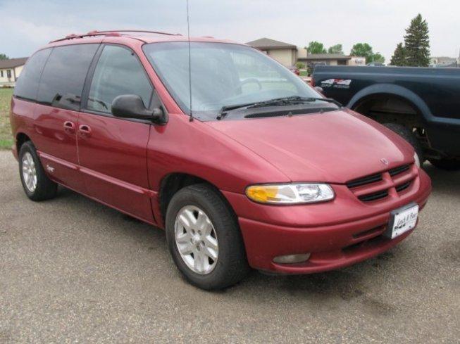 1997 dodge caravan se for sale in logan, north dakota