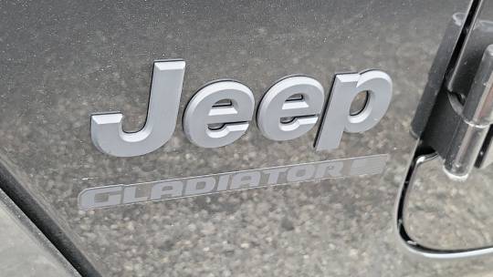 2024 Jeep Gladiator