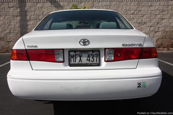 2000 toyota camry le only for sale in honolulu, hawaii
