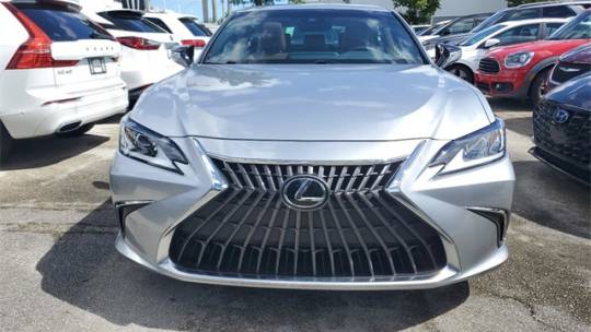 2022 Lexus ES