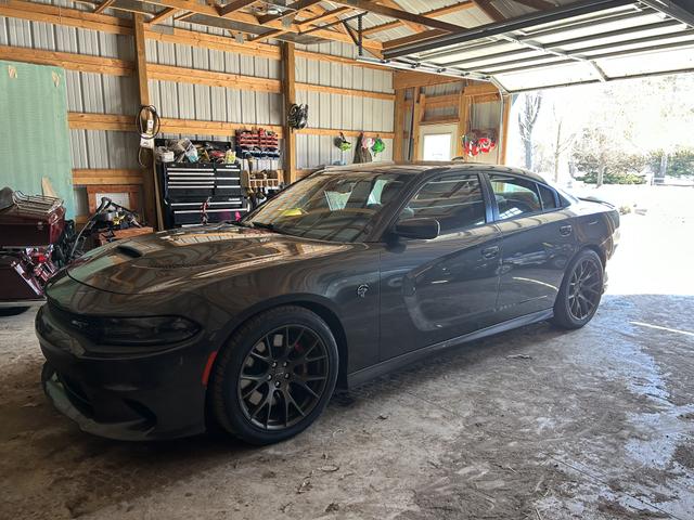 2016 dodge charger srt hellcat