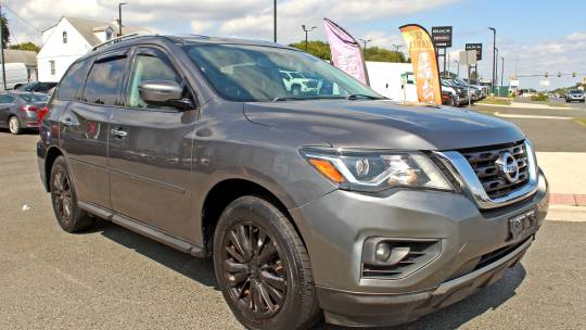 2017 Nissan Pathfinder