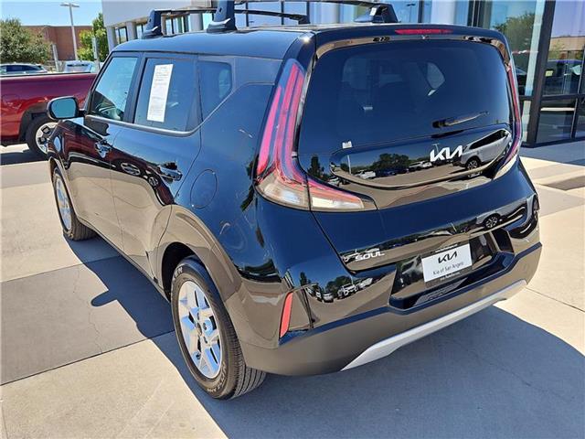 2024 kia soul s (ivt) hatchback