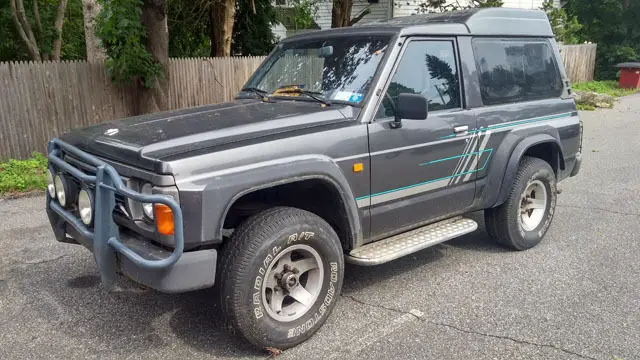 1987 nissan patrol turbo 2-door 5-speed **rare left hand drive**
