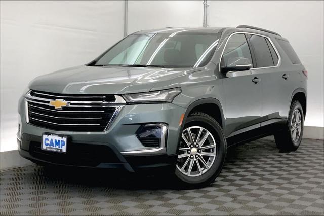 2023 chevrolet traverse lt cloth