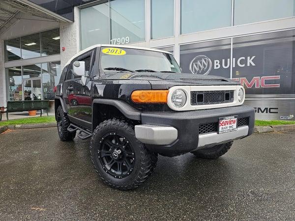2013 toyota fj cruiser in chicago, illinois