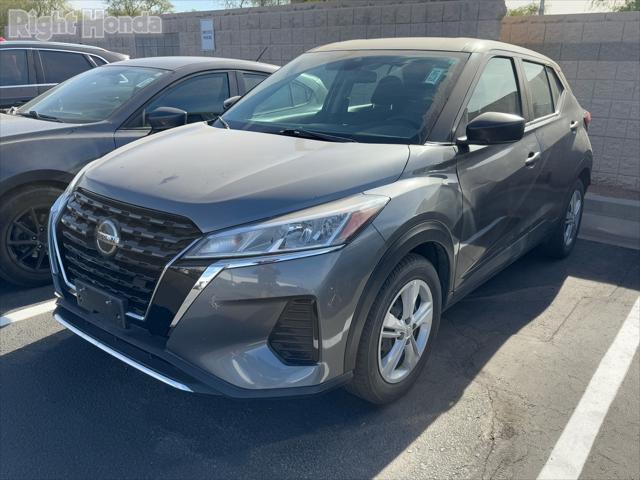2021 nissan kicks s