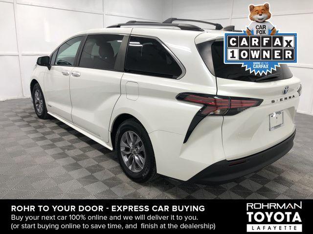2021 toyota sienna xle