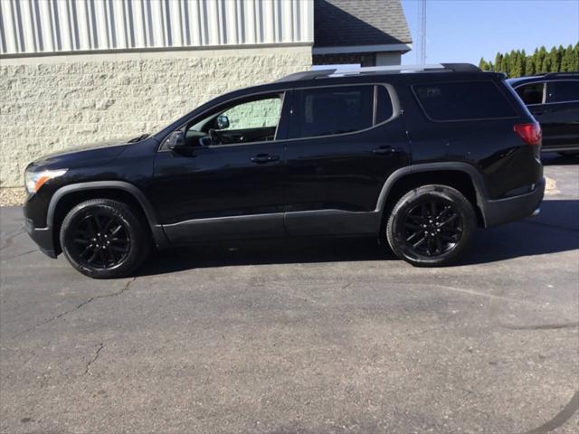 2017 gmc acadia slt-1