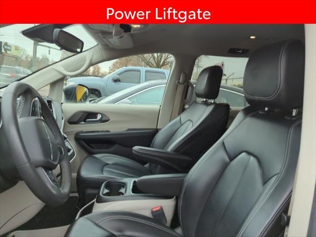 2023 chrysler pacifica touring l