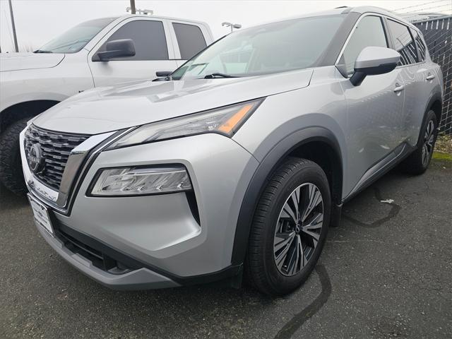 2022 nissan rogue sv