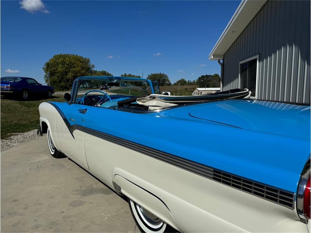1956 ford fairlane sunliner