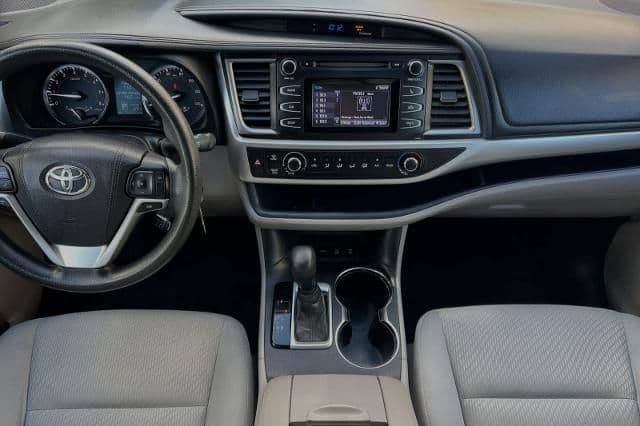 2015 toyota highlander le plus in boise, idaho