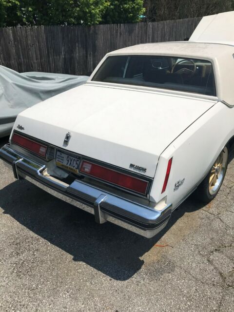 1978 buick regal limited - loaded with options plus chevy 305 4bbl