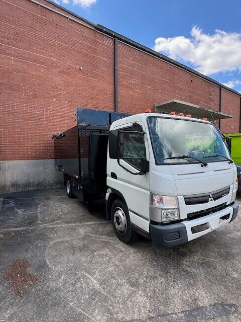 2019 mitsubishi fe fe160g