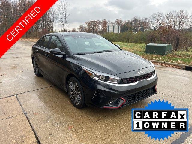 2023 kia forte gt-line