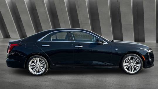 2023 Cadillac CT4