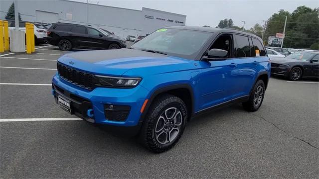 2023 jeep grand cherokee 4xe trailhawk
