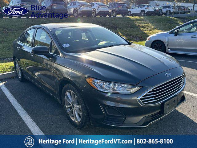 2020 ford fusion se