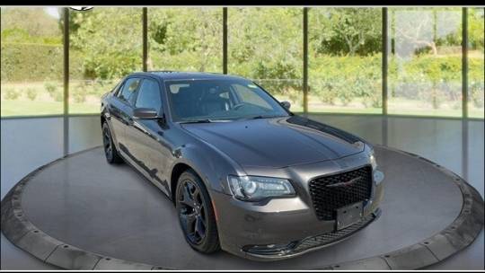 2023 Chrysler 300