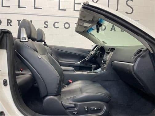 2014 lexus is 250c in burnips, michigan