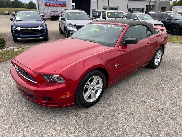 2013 ford mustang v6