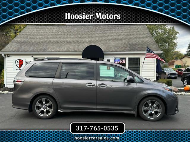 2020 toyota sienna se
