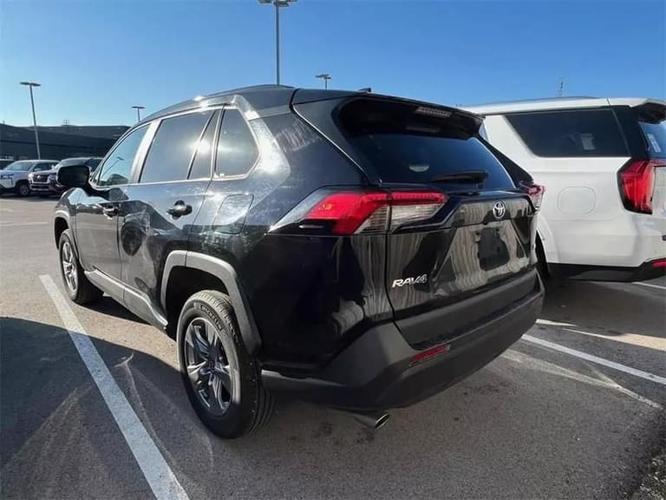 2022 toyota rav4 xle 4dr front-wheel drive in tulsa, oklahoma