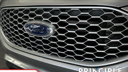 2023 Ford Edge