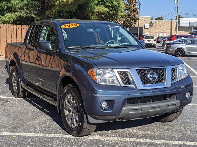 2020 nissan frontier sv