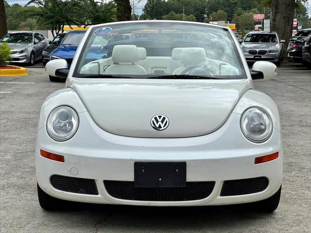 2007 volkswagen new beetle triple white