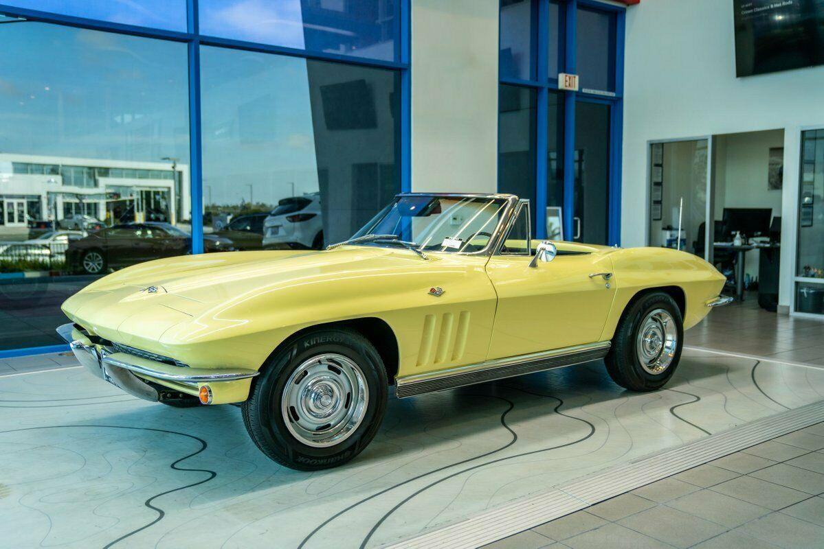 1966 chevrolet corvette convertible v-8 factory 4 speed