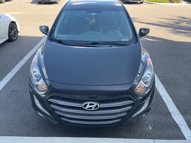 2017 hyundai elantra gt base