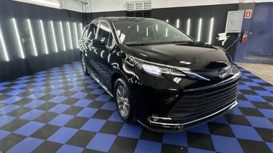 2023 Toyota Sienna