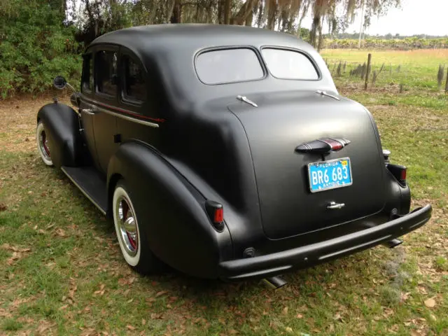 1937 buick special 4 door sedan streetrod black a/c 4 wheel disc brakes