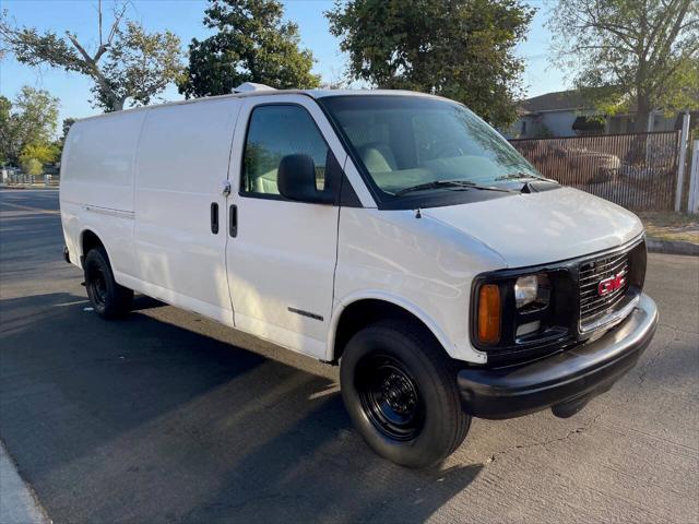 2000 gmc savana 3500 extended wagon