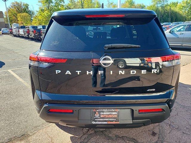 2022 nissan pathfinder s