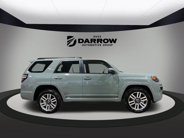 2022 toyota 4runner trd sport