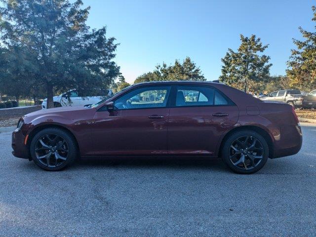 2023 chrysler 300 300s