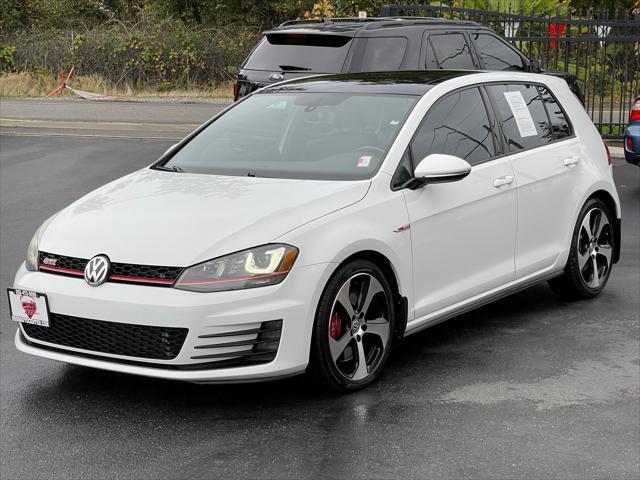 2017 volkswagen golf gti 2.0t se 4-door