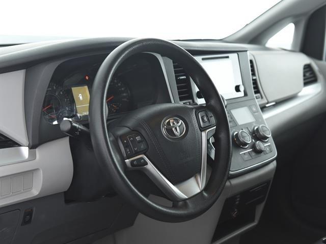 used 2015 toyota sienna le greenville, sc 29601 for sale in greenville, south carolina